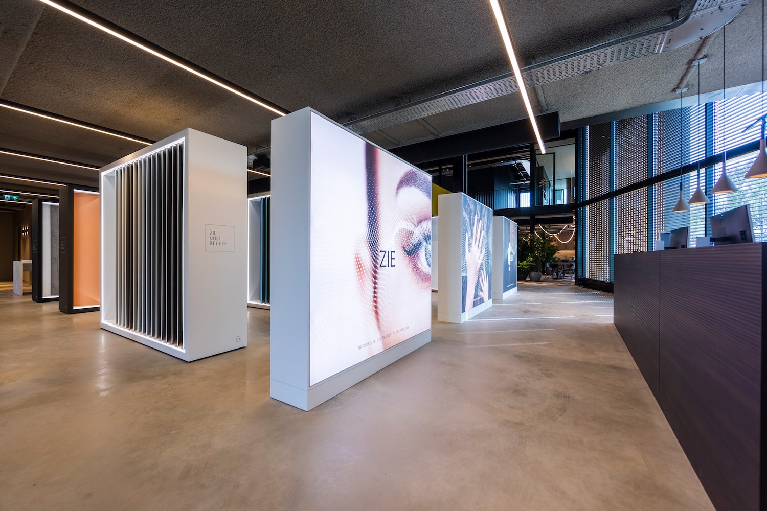 showroom Westzaan