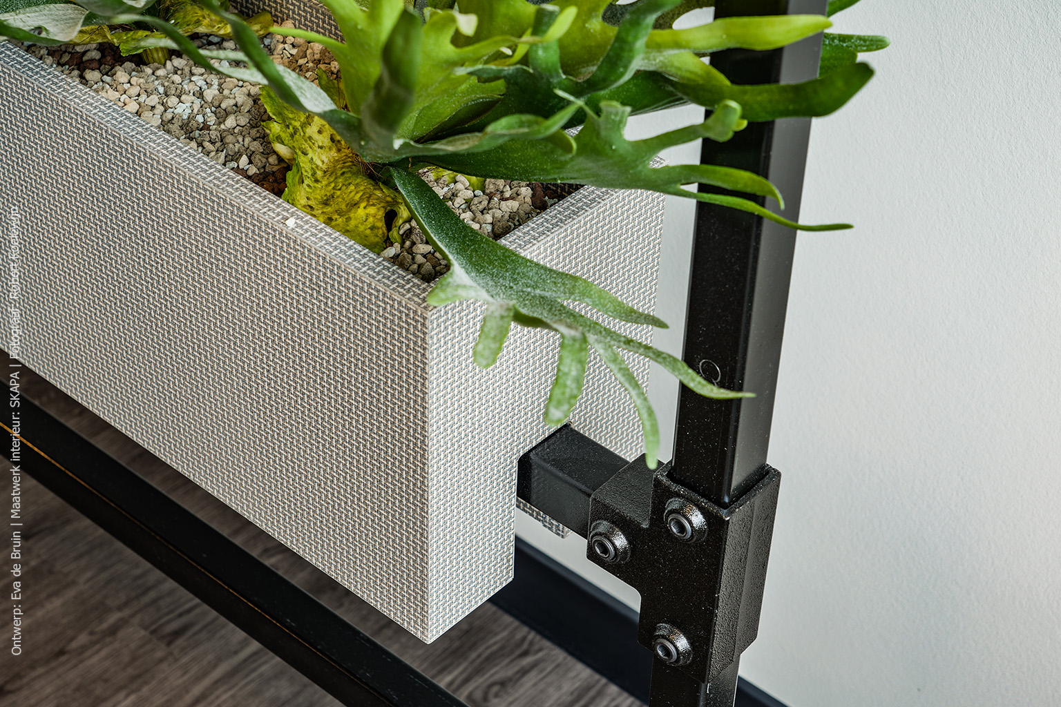 Maatwerk plantenbak met de textuur van fijn geweven tweed in gemêleerd decor FD05 Nadir